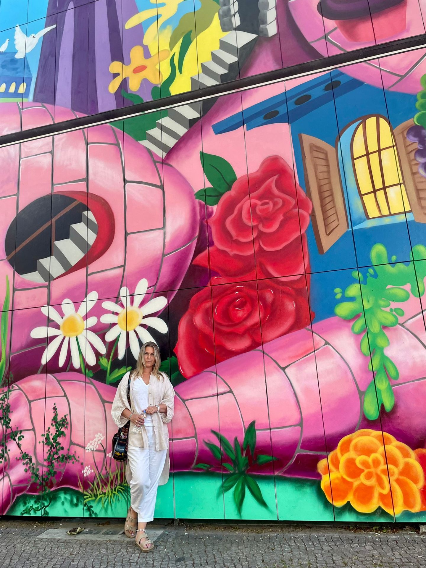 Berliński mural — kolory miasta, które ciągle się zmienia.